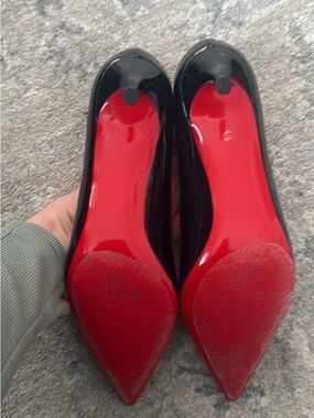 Black Patent Pointed-Toe Pumps with Red Soles - Women